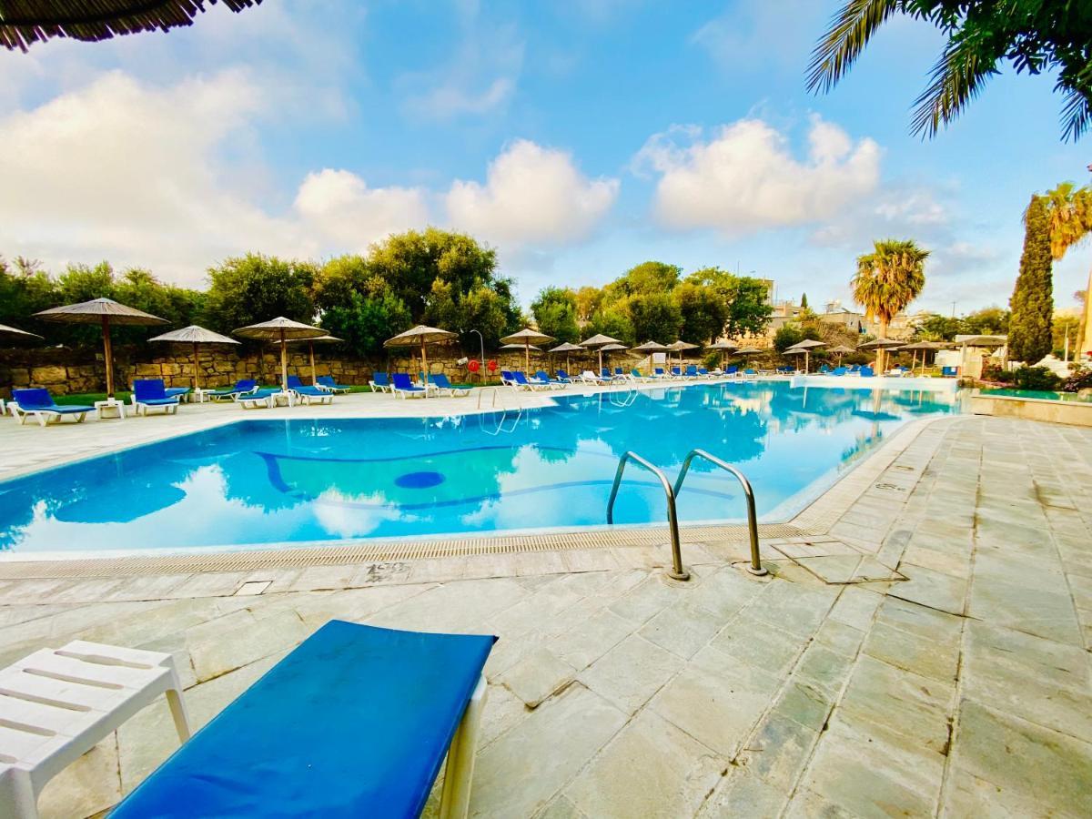 Basillica 3 Bedrooms Apartment Paphos Exterior foto